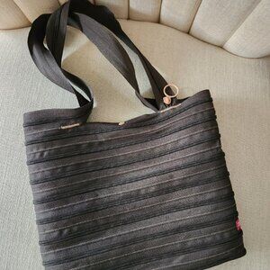 9" x 11" ZIP-IT shoulder bag ZIPPER bag gray green pink novelty fun cute purse